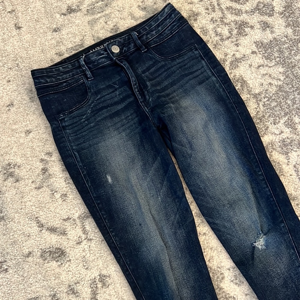 Dark Wash American Eagle Hi-Rise Jegging